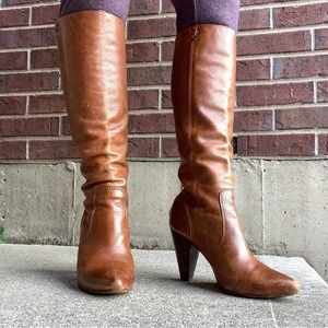 Frye Regina zip knee distressed heeled boots 7.5
